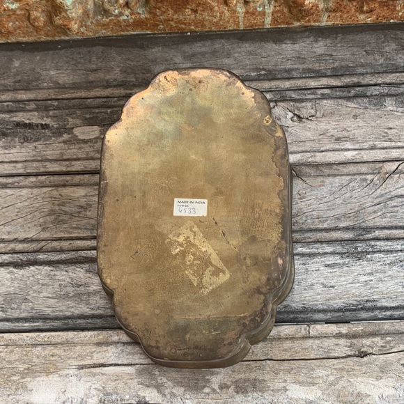 Vintage Heavy Brass Tray / Planter - Picture 8 of 9